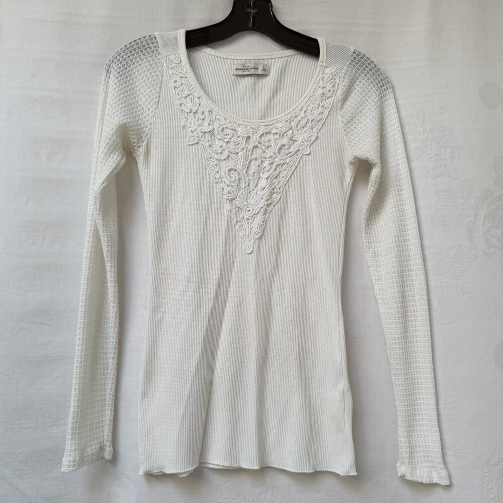 Abercrombie & Fitch Womens Small Y2K Henley Logo Twilight 2000s Festival Party